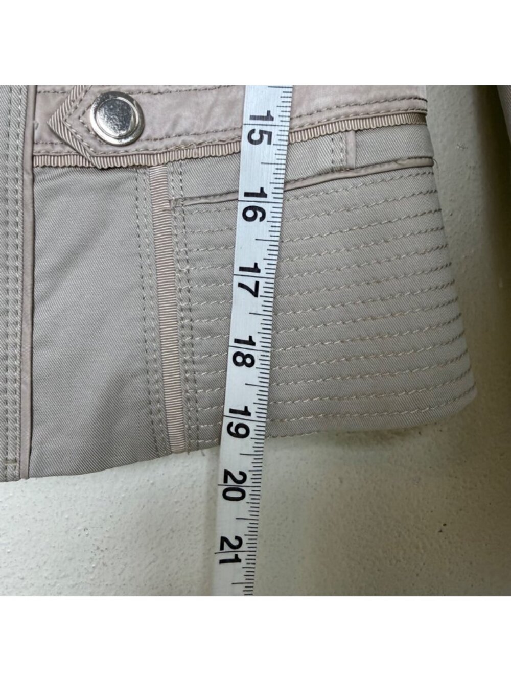 WHBM White House Black Market Tan/Beige Jacket w/ Decorative Detail Sz 00 - Picture 6 of 6